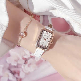 【goodspop】存在感 スクエア ファッション シンプル レザー クォーツ時計 腕時計