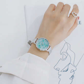 【goodspop】NO.1人気 シンプル 優雅 配色縁取り 金属 クォーツ時計 腕時計