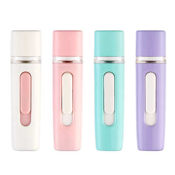【goodspop】人気商品 携帯ミスト 多機能 噴霧式補水 美肌キープ ミニ加湿器 USB充電式 補水美顔器
